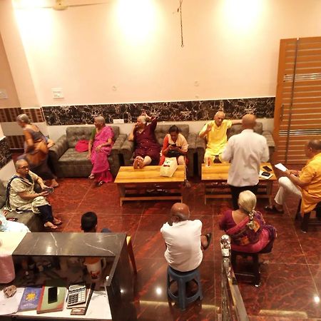 Kaka Guest House Ayodhya Extérieur photo