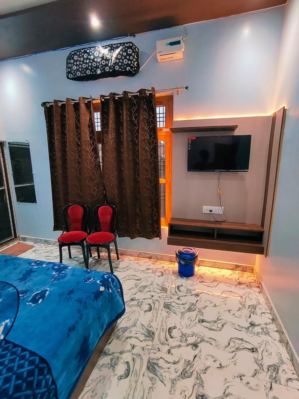 Kaka Guest House Ayodhya Extérieur photo